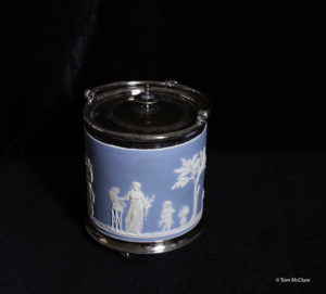 Art Leisenring’s blue cracker jar
