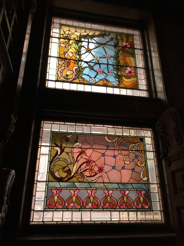 a building that has a sign on a window